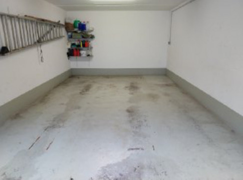Garagenboden neu abgedichtet
