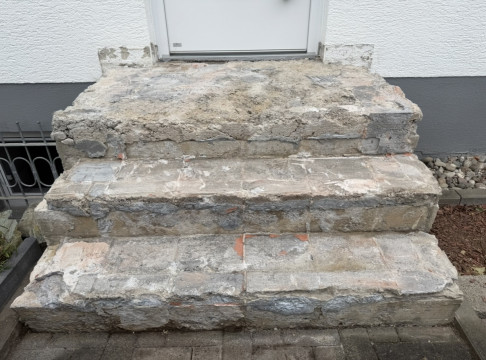 Treppe Fliesen entfernt und erneuert